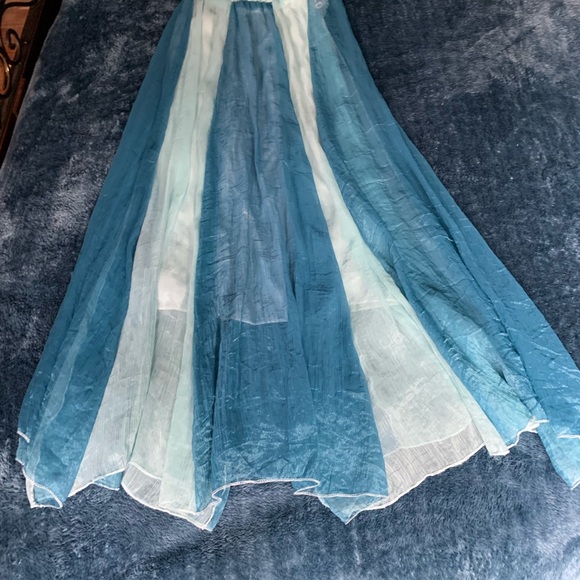 Elastic waist sheer polyester bicolored blue and light blue striped skirt lined - Picture 1 of 6
